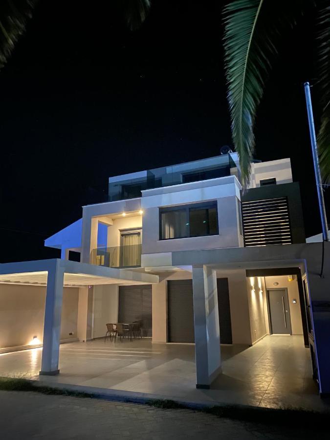 Vit'S Sea Villa Сиври Экстерьер фото